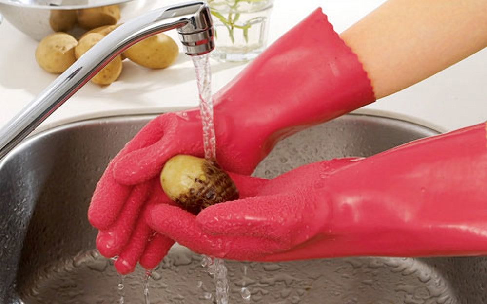 Перчатки для чистки овощей и картофеля