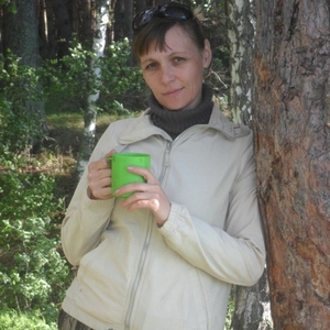 Елена Бор.