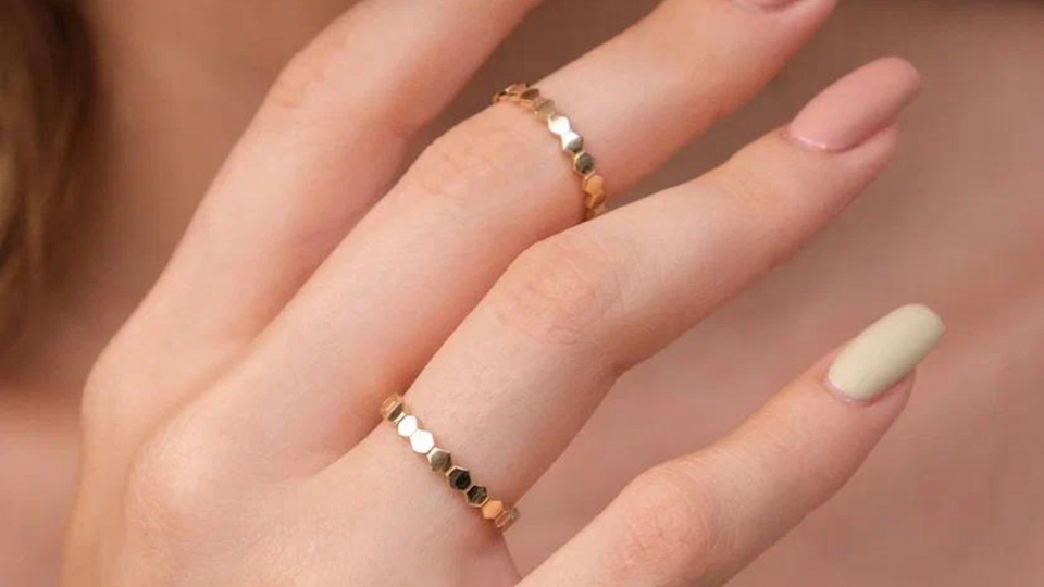 Женские кольца – изысканные украшения пальчиков